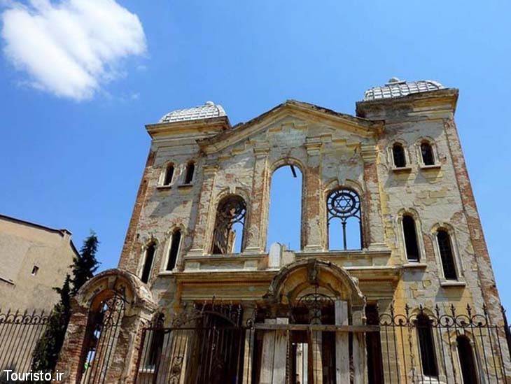 The old synagogue in Edirne highlights a mix of culture. Photo by Frans Sellies