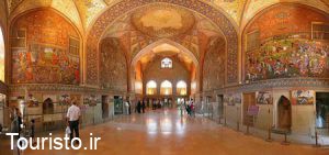 کاخ چهل‌ستون در اصفهان