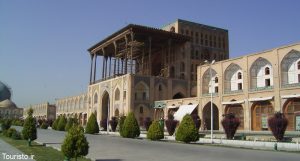 عمارت عالی قاپو اصفهان